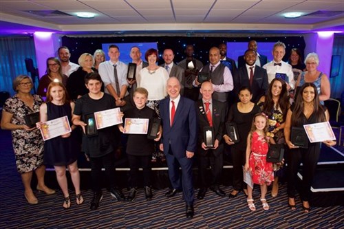 OUTSTANDING CITIZENS AWARD GROUP PIC